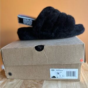 Uggs fluff yeah slide